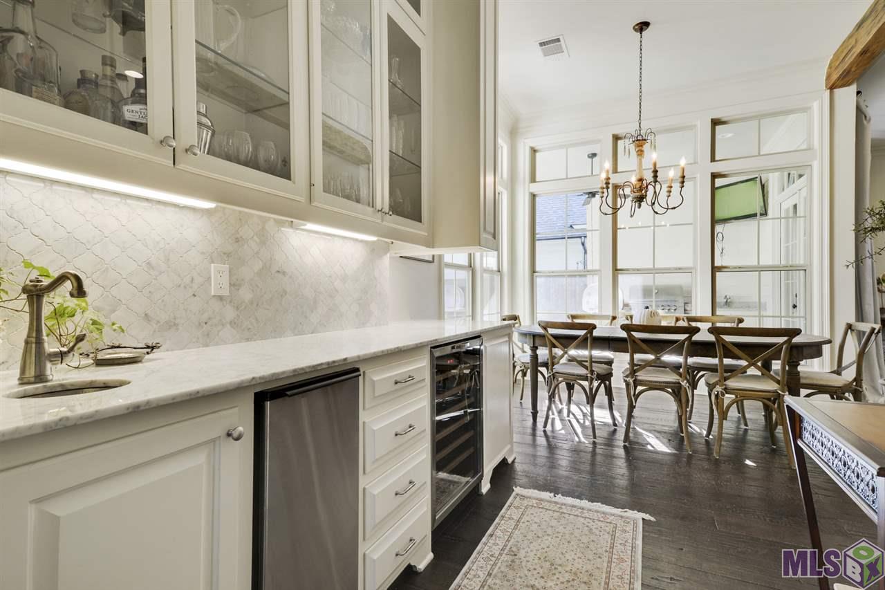 1962 Sugar Cane Baton Rouge, LA 70810 - Photo 6 of 19 Wet Bar