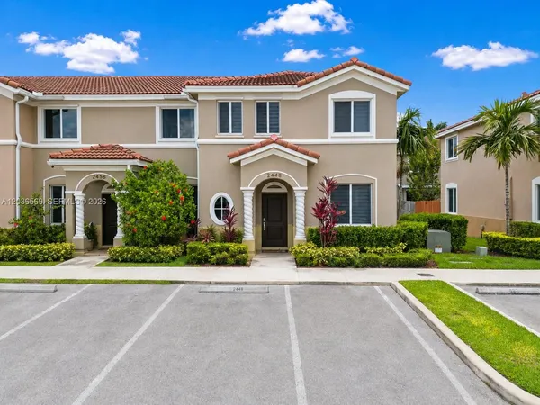 $2,600 | 2448 Southeast 10th Street, Homestead, FL 33035