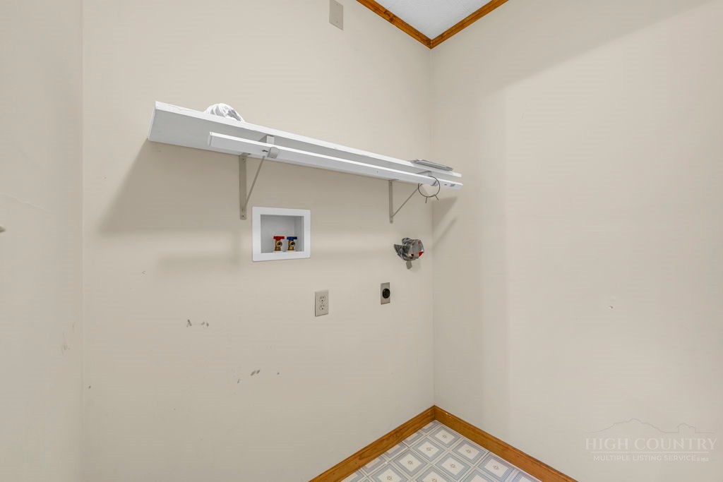 163 Rolling Hill Drive Boone, NC 28607 - Photo 28 of 40 a view of a small space