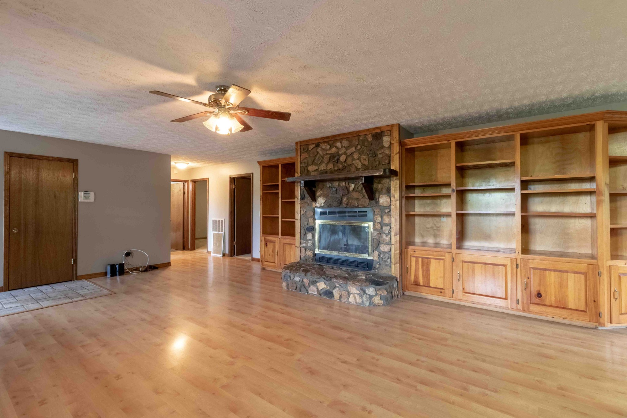 2425 Outlaw Road Woodlawn, TN 37191 - Photo 6 of 25 Gallery Image 6