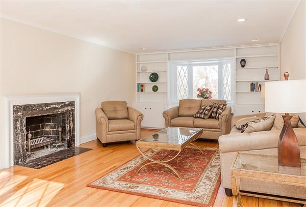 114 Englewood Road Longmeadow, MA 01106 - Photo 8 of 30 Gallery Image 8