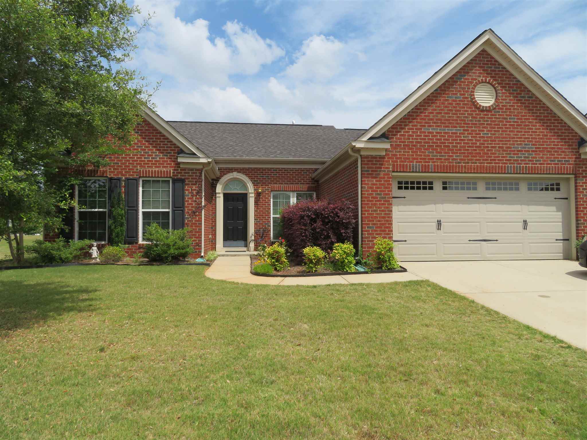 596 Shoreline Boulevard Boiling Springs, SC 29316 - Photo 1 of 35 Gallery Image 1