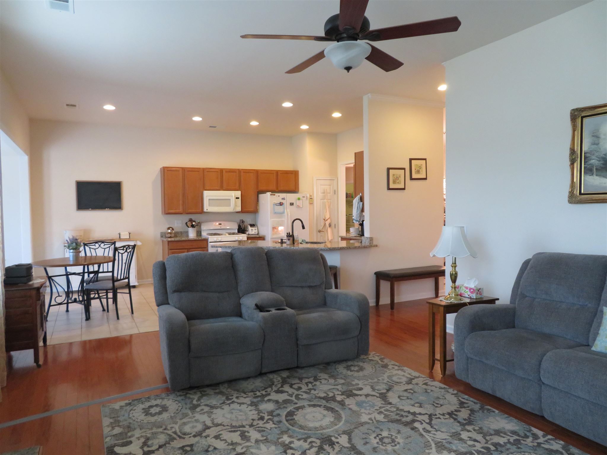 596 Shoreline Boulevard Boiling Springs, SC 29316 - Photo 12 of 35 Gallery Image 12