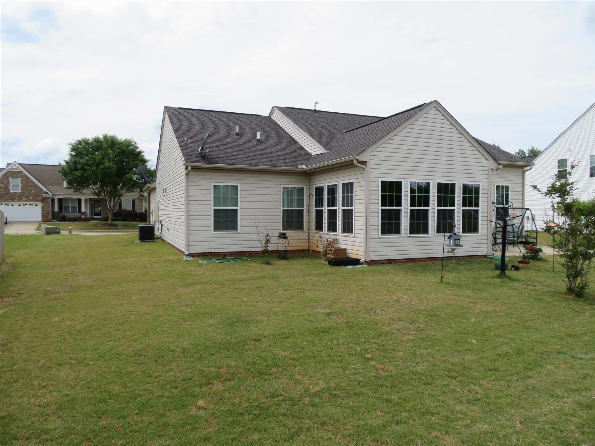 596 Shoreline Boulevard Boiling Springs, SC 29316 - Photo 27 of 35 Gallery Image 27