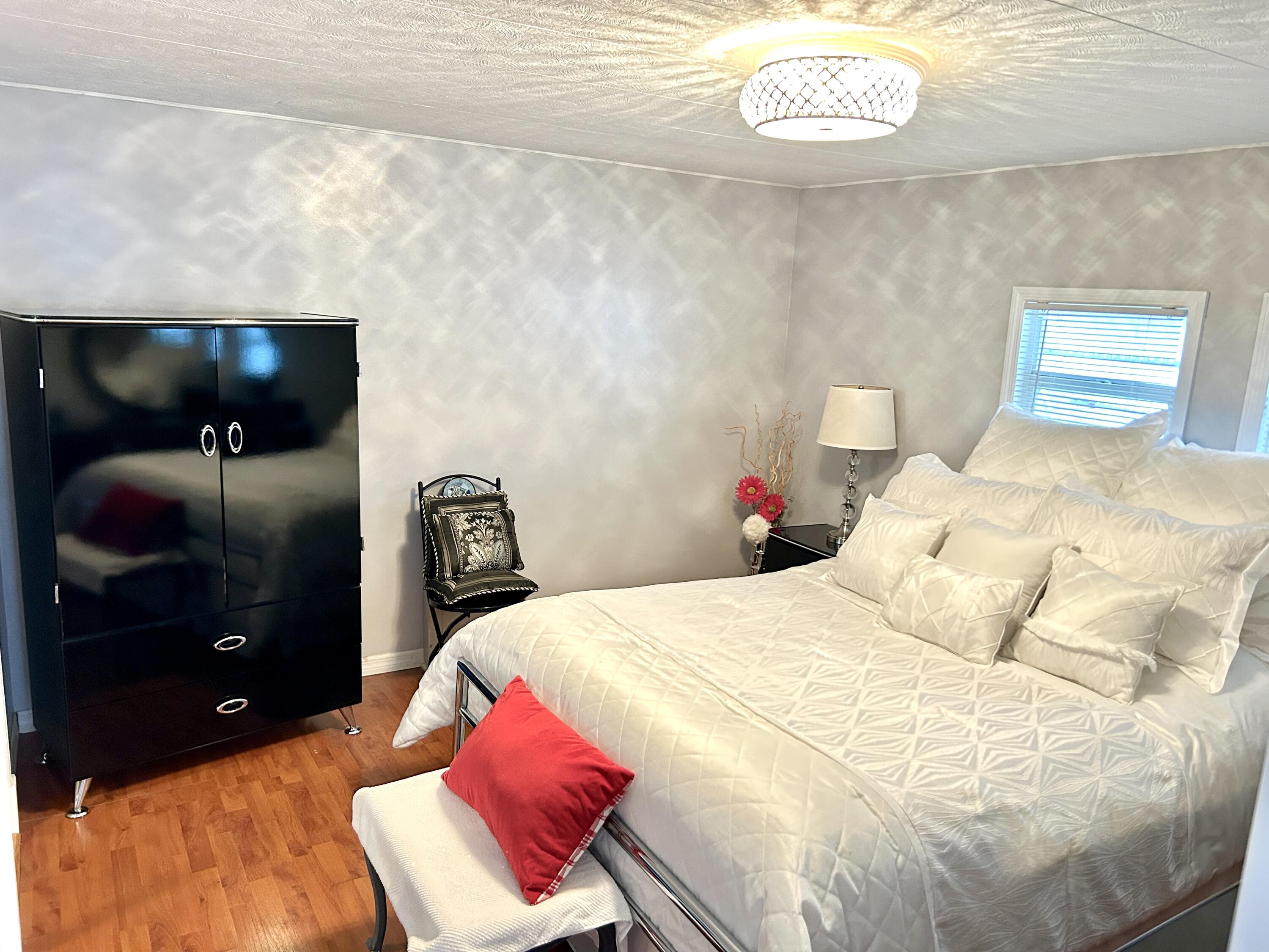 3233 State Street Hollywood, FL 33021 - Photo 25 of 30 IMG_3185