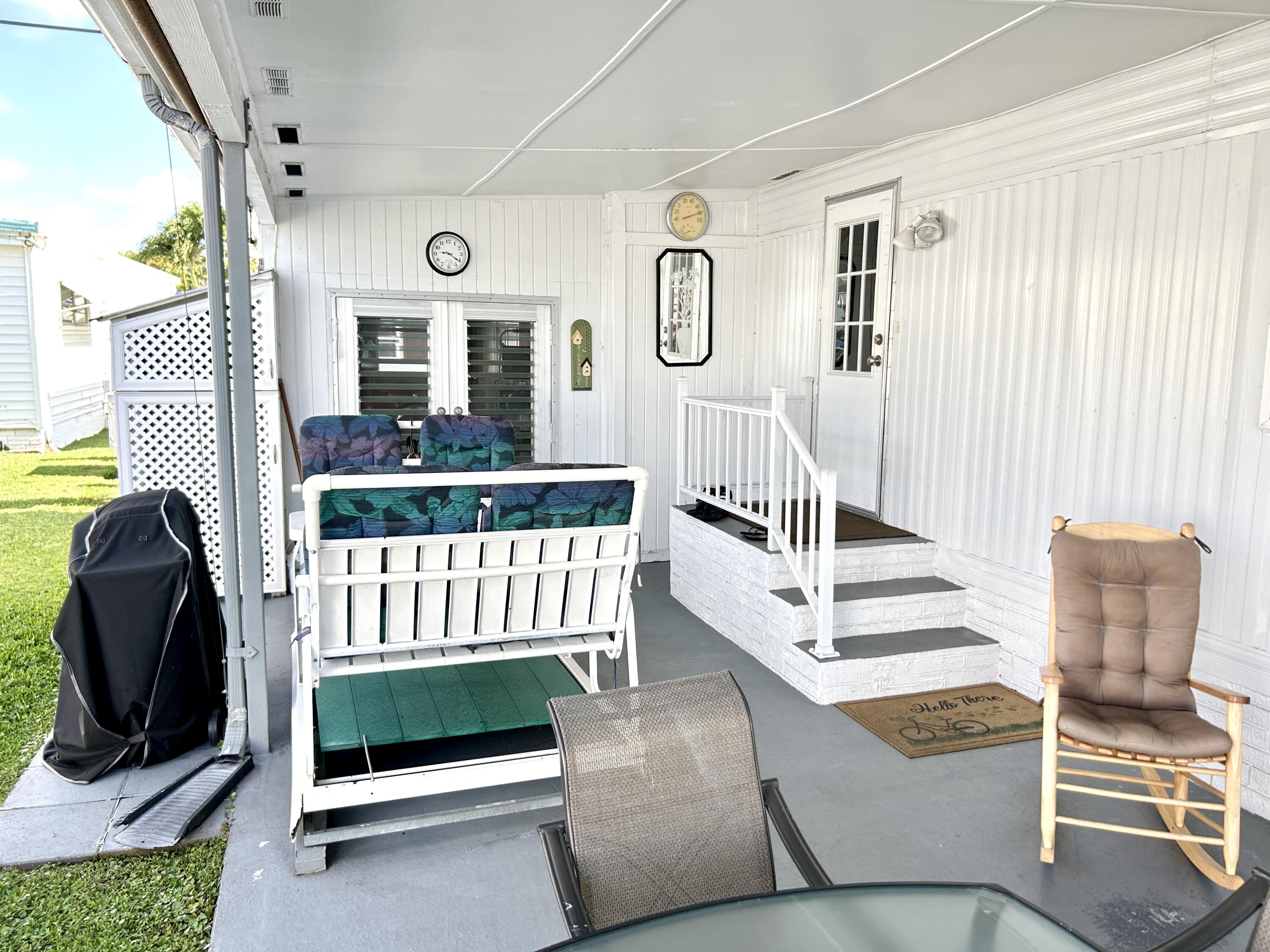 3233 State Street Hollywood, FL 33021 - Photo 4 of 30 IMG_3160