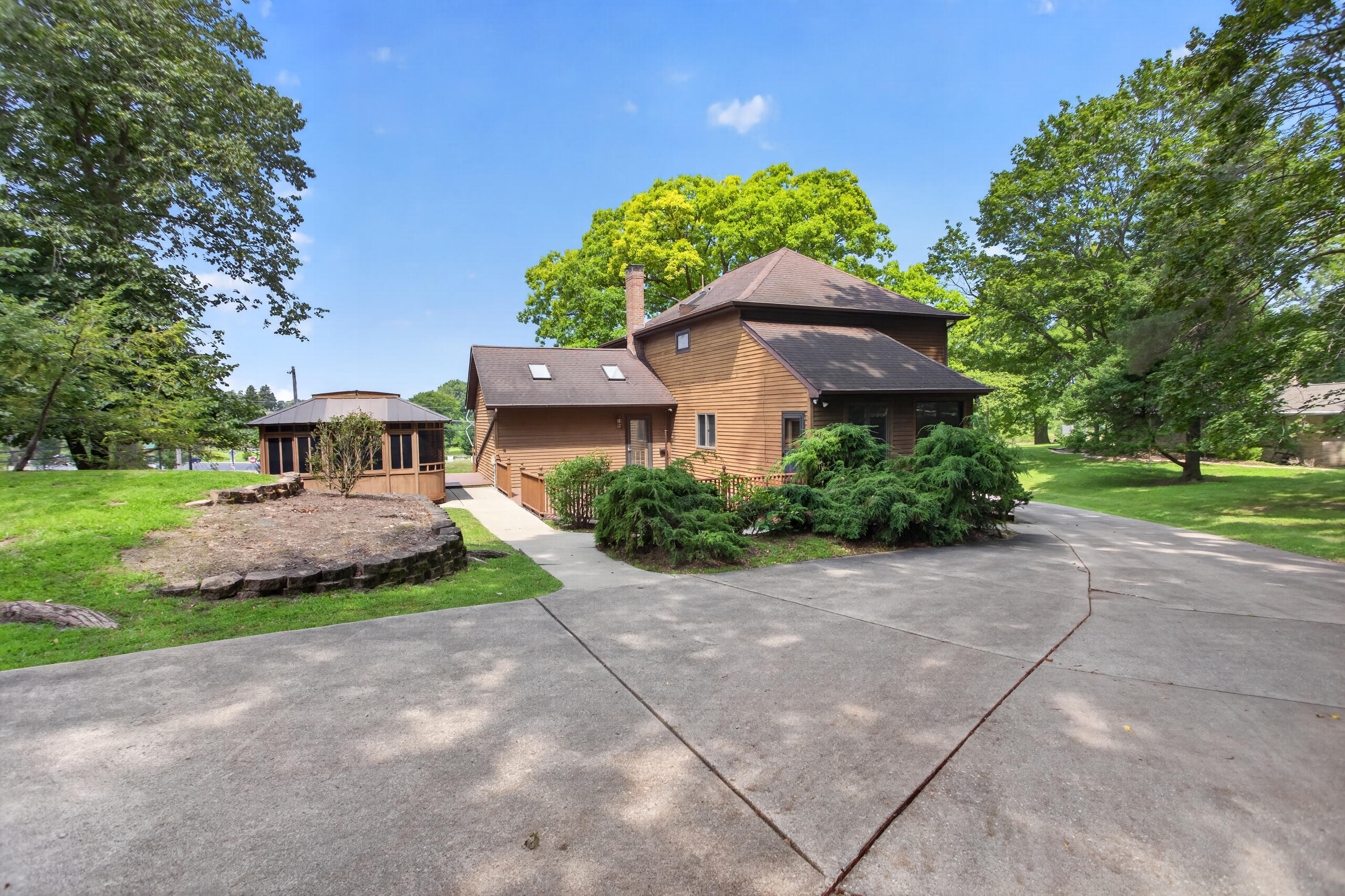 1903 Kibby Road Jackson, MI 49203 - Photo 39 of 53 IMG_0375