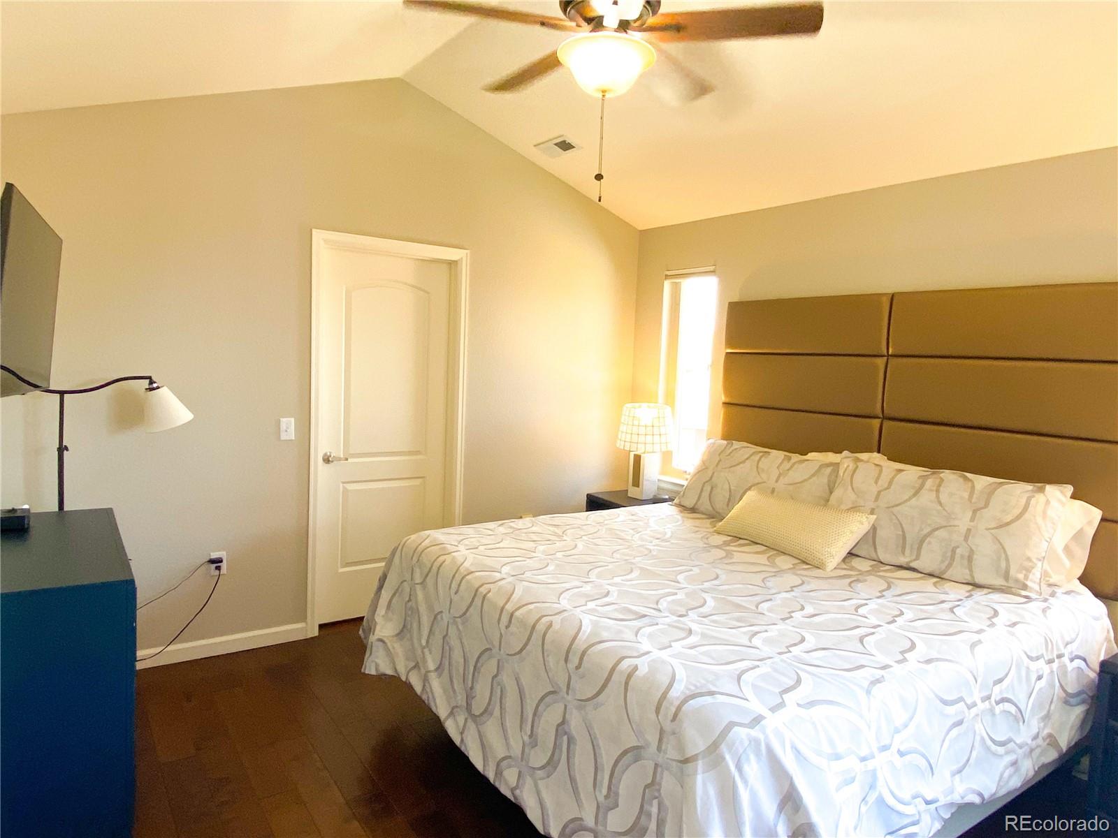 8649 Gold Peak Drive, Unit B Highlands Ranch, CO 80130 - Photo 10 of 31