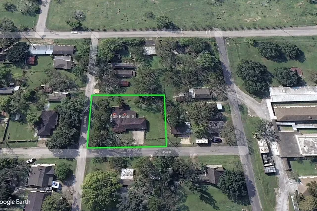 $235,000 | 409 Koehl Street, Wharton, TX 77488
