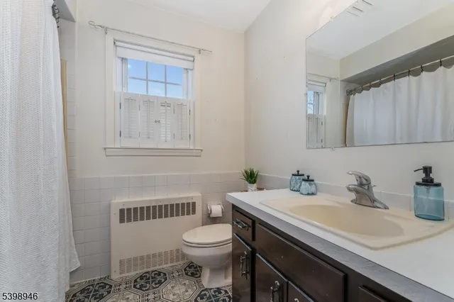 $399,900 | 4 Plaza Place, Phillipsburg, NJ 08865