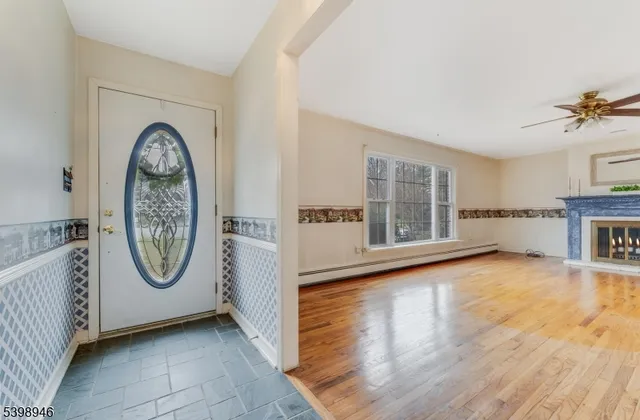 $399,900 | 4 Plaza Place, Phillipsburg, NJ 08865