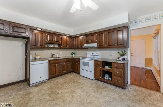 $399,900 | 4 Plaza Place, Phillipsburg, NJ 08865