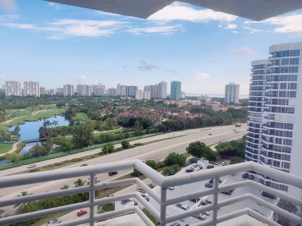 $2,700 | 3300 Northeast 192 Street, Unit 1811, Aventura, FL 33180