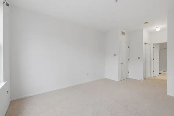 $249,900 | 1313 Brookdale Drive, Carpentersville, IL 60110