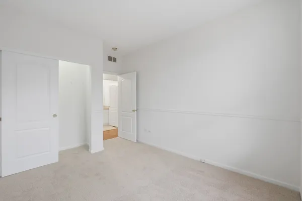 $249,900 | 1313 Brookdale Drive, Carpentersville, IL 60110