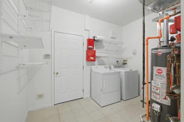 $249,900 | 1313 Brookdale Drive, Carpentersville, IL 60110