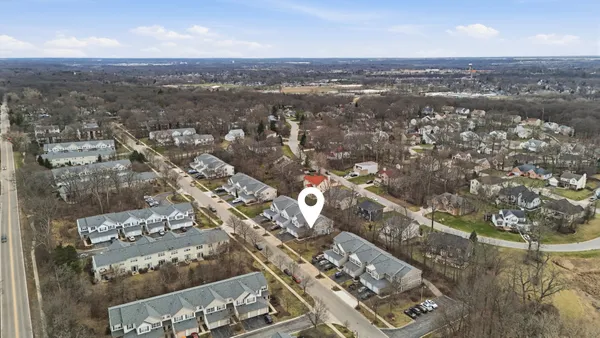 $249,900 | 1313 Brookdale Drive, Carpentersville, IL 60110