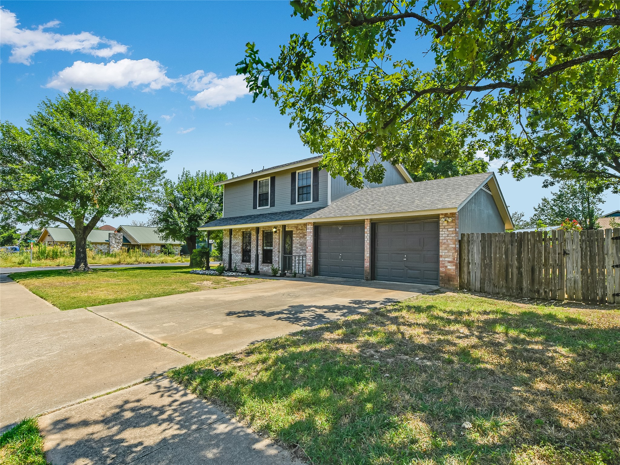 300 North Field Street Round Rock, TX 78681 - Photo 2 of 26