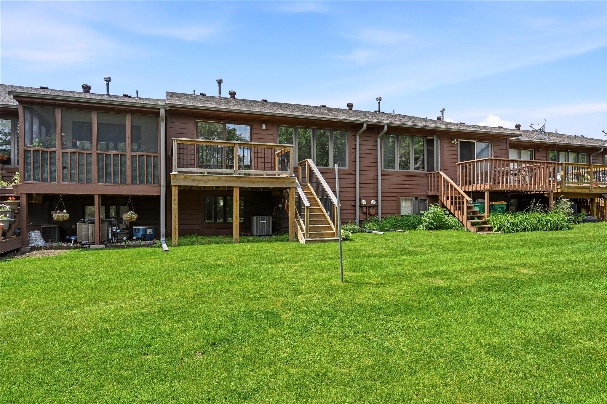 4029 Silver Lake Road Northeast St. Anthony, MN 55421 - Photo 25 of 32