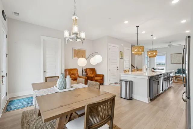 $1,175,000 | 2133 Tides End Road, Charleston, SC 29412