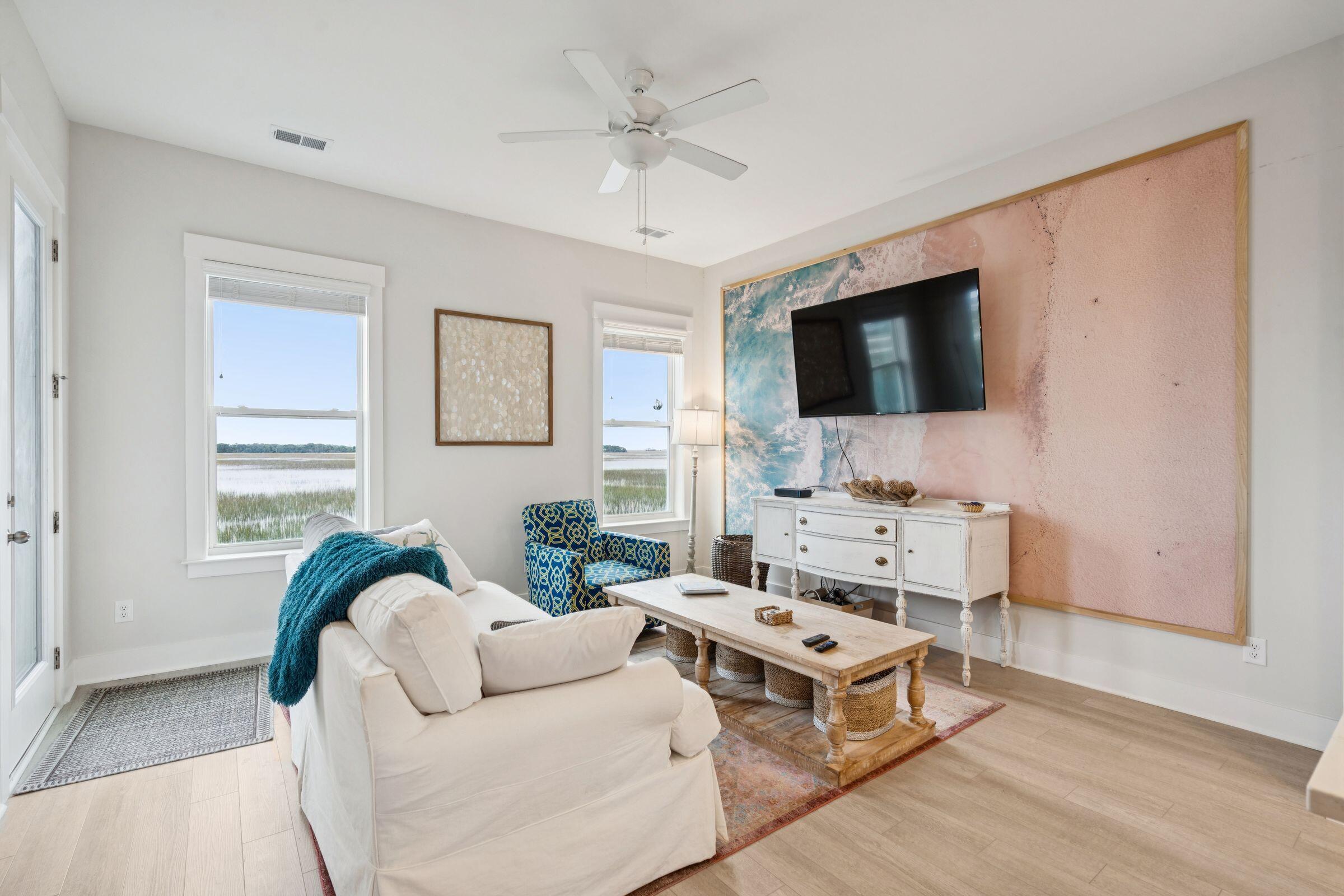 2133 Tides End Road Charleston, SC 29412 - Photo 21 of 79 Living Room
