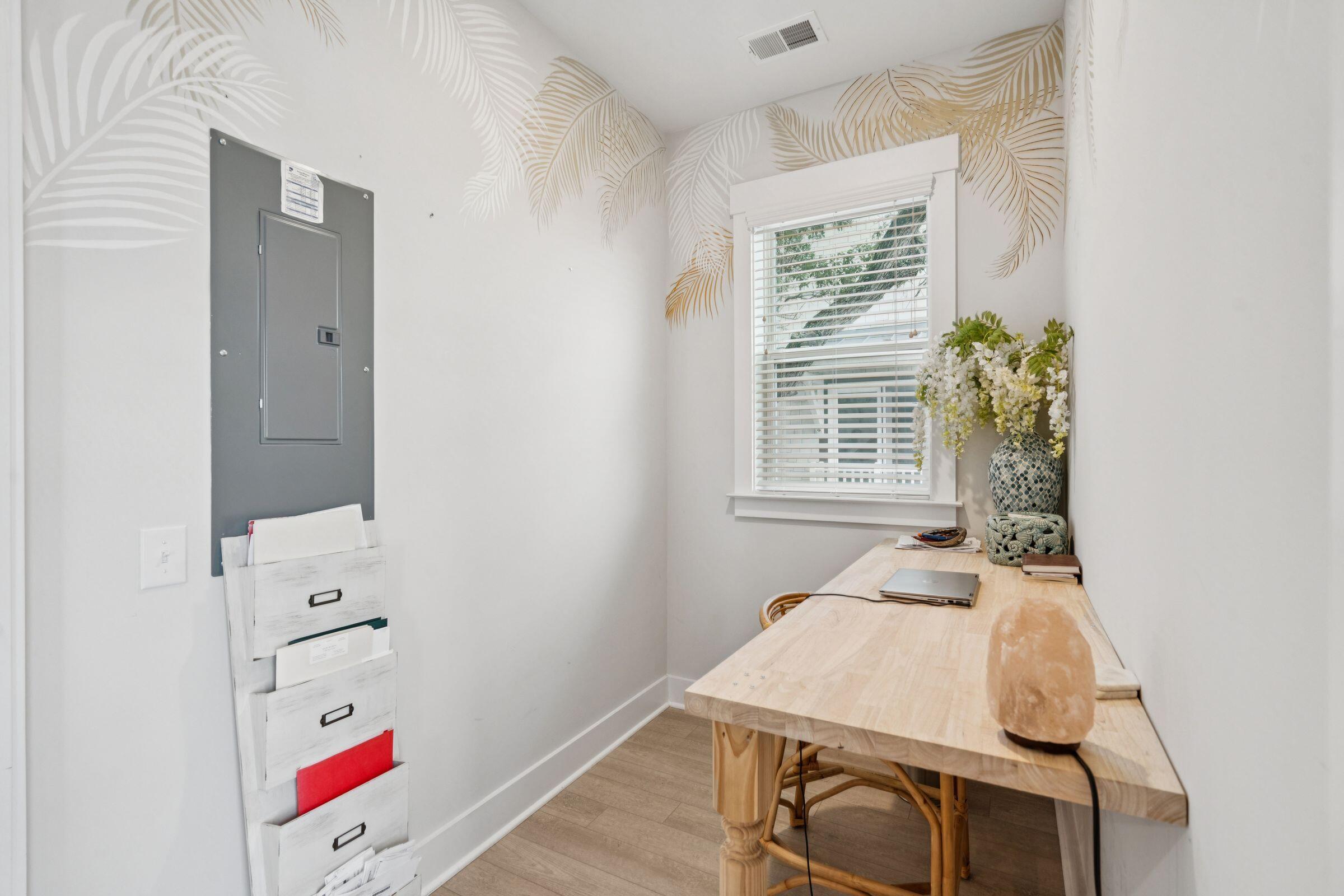 2133 Tides End Road Charleston, SC 29412 - Photo 28 of 79 Office Area