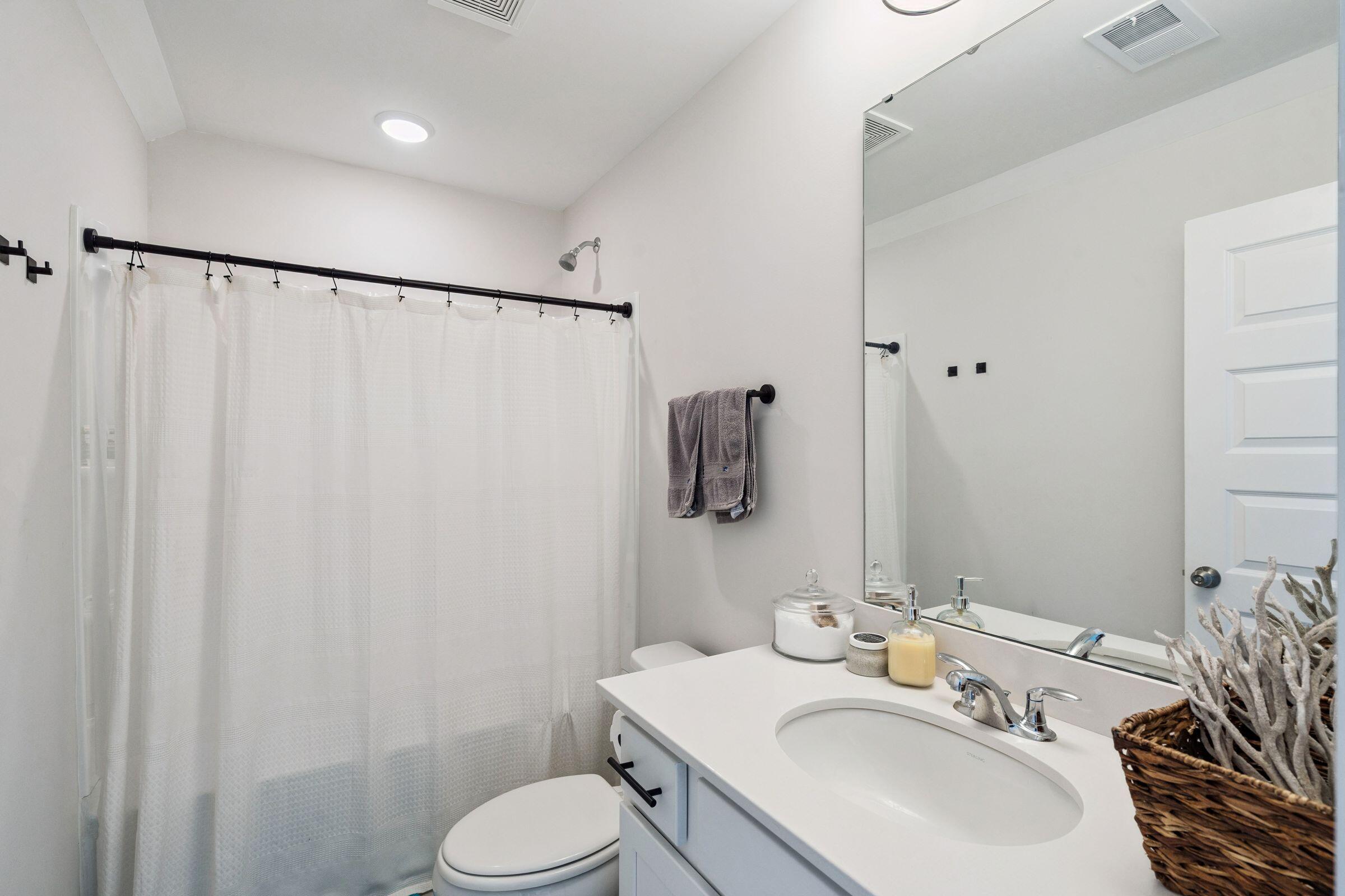 2133 Tides End Road Charleston, SC 29412 - Photo 58 of 79 Full Bathroom