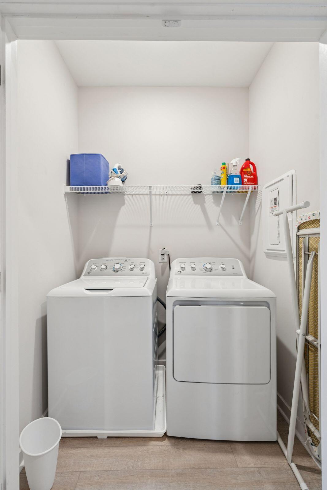 2133 Tides End Road Charleston, SC 29412 - Photo 63 of 79 Laundry Area