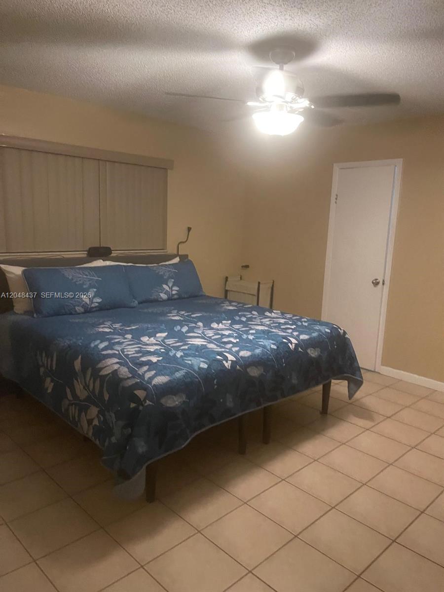 430 Southeast 5th Street Hialeah, FL 33010 - Photo 11 of 24