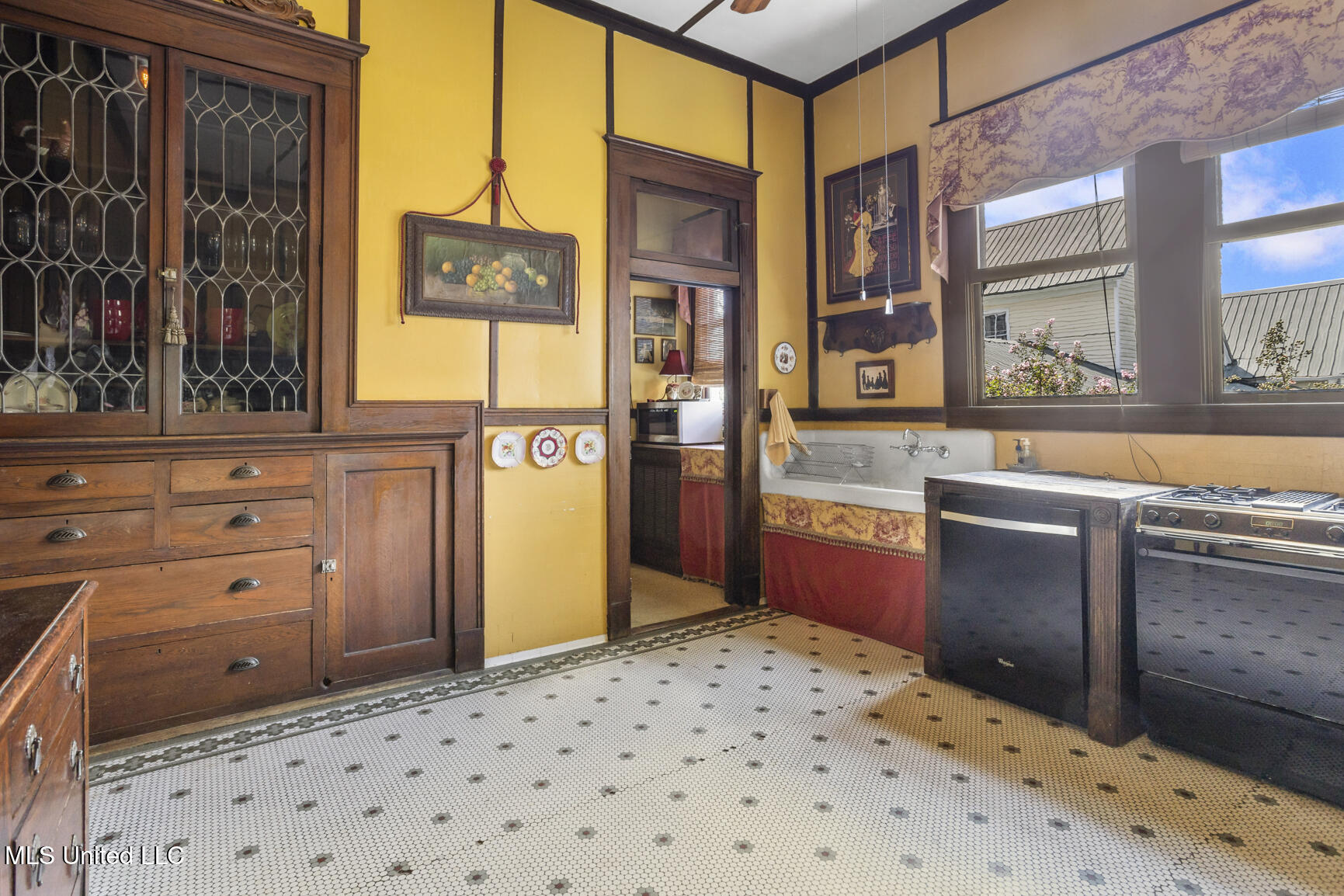 208 West Georgetown Street Crystal Springs, MS 39059 - Photo 32 of 56 208 W Georgetown St-34