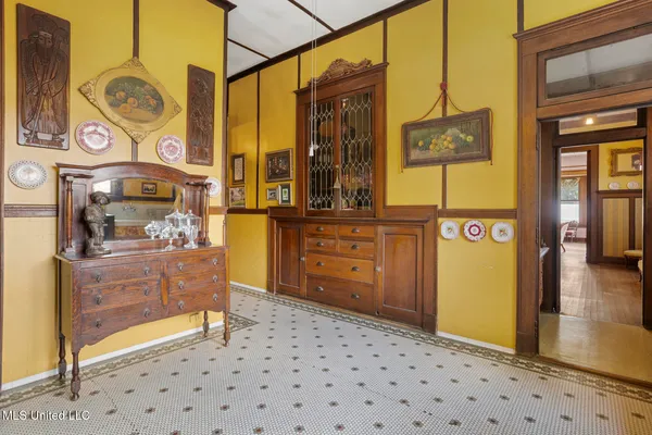 $300,000 | 208 West Georgetown Street, Crystal Springs, MS 39059