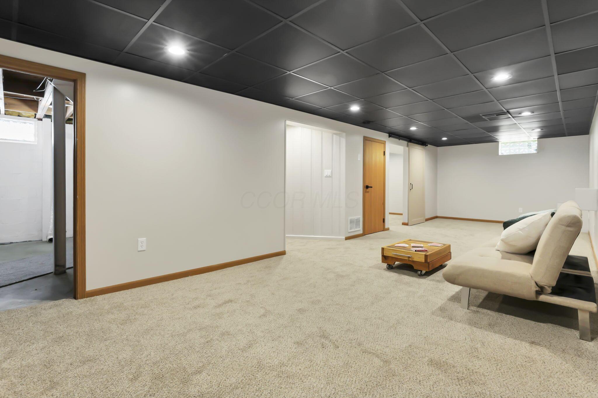 142 North Kellner Road Columbus, OH 43209 - Photo 35 of 62 Lower Level Rec Space