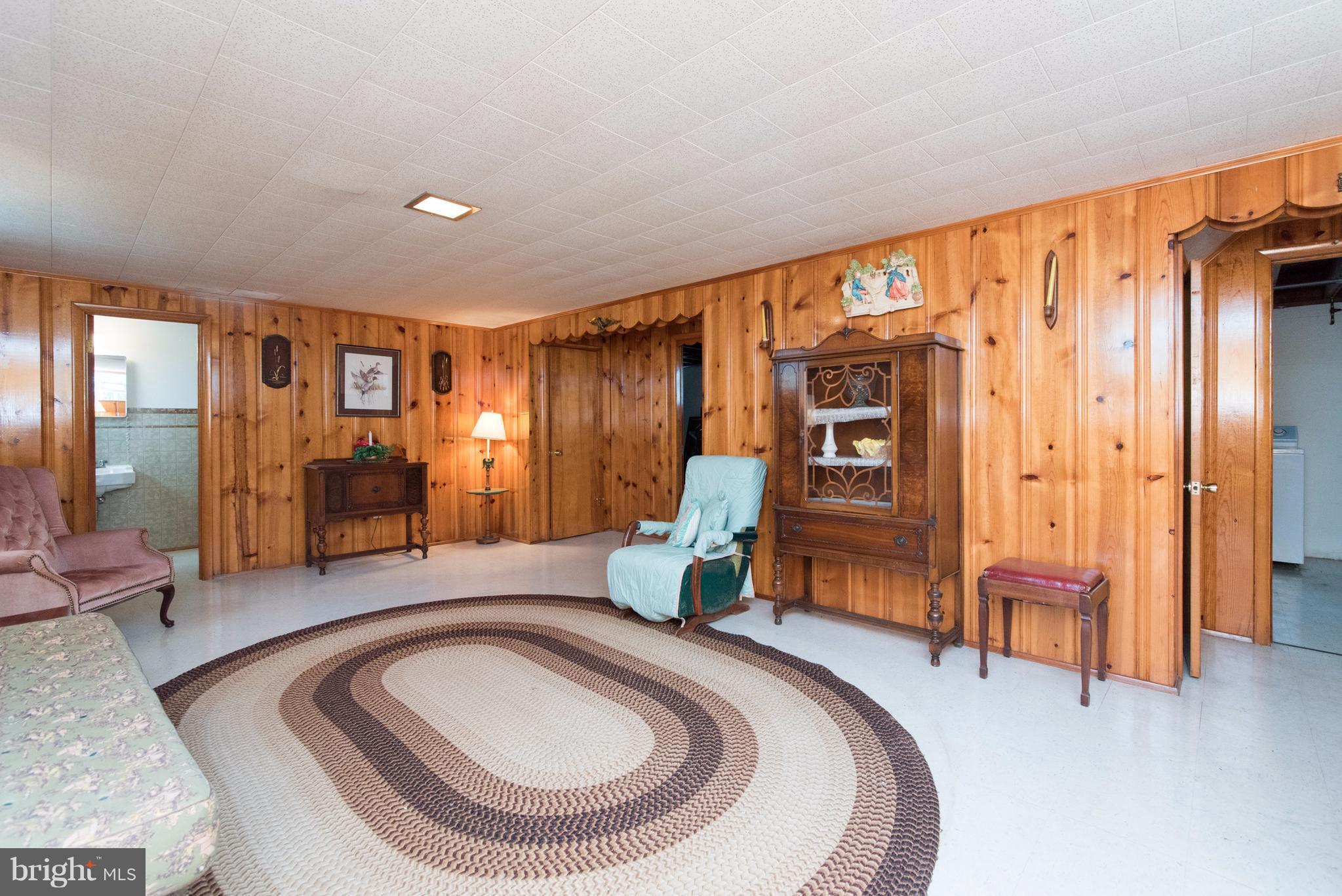 1800 Monumental Road Baltimore, MD 21222 - Photo 25 of 30 Family Room