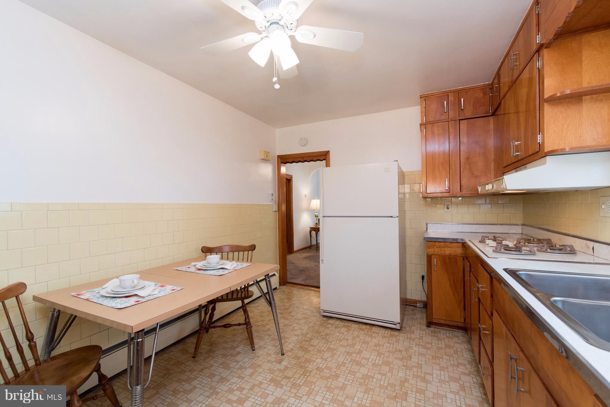 1800 Monumental Road Baltimore, MD 21222 - Photo 10 of 30 Kitchen