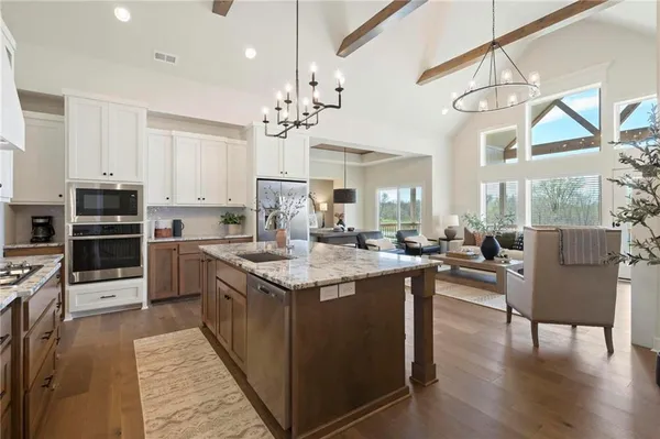 $652,850 | 500 Bentwater Drive, Raymore, MO 64083