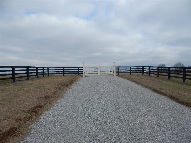 1700 West Leestown Road Midway, KY 40347 - Photo 1 of 11 Photo 1