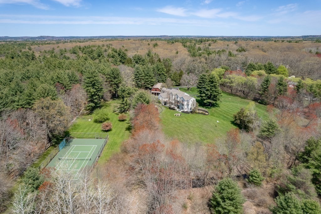 310 Old Pickard Road Concord, MA 01742 - Photo 6 of 35