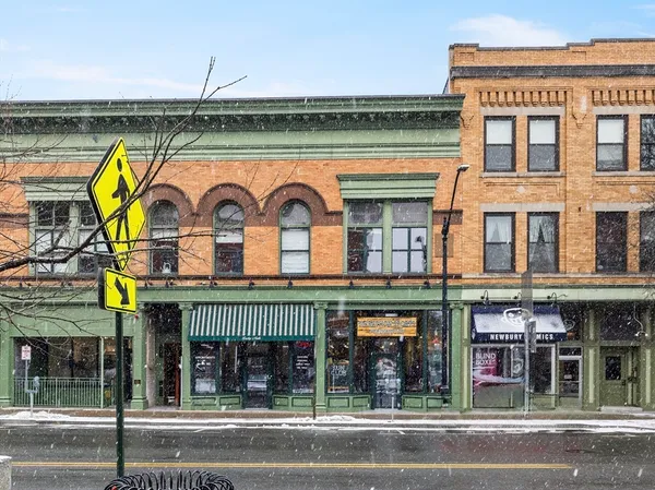 $395,000 | 30 Pleasant Street, Unit 4, Northampton, MA 01060