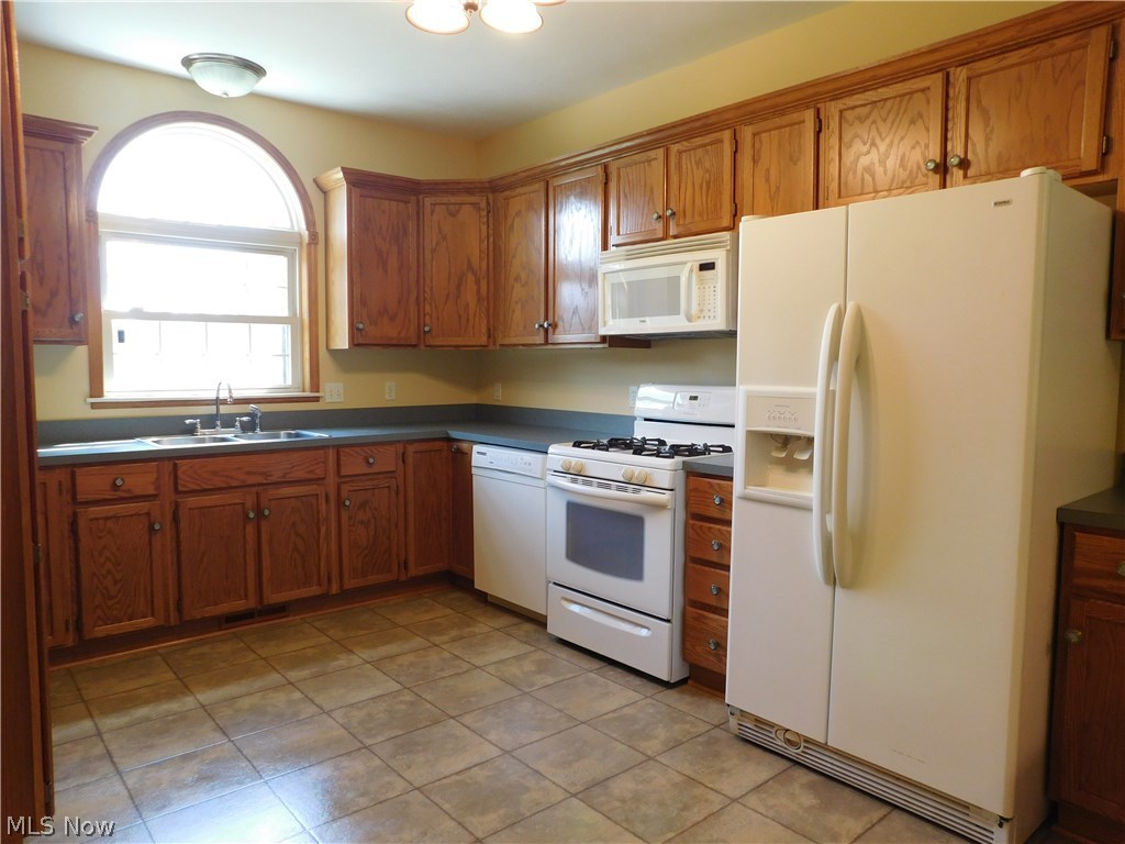 2748 Secrest Road Wooster, OH 44691 - Photo 4 of 32 Gallery Image 4
