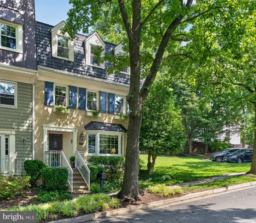 $1,129,500 | 2015 North Brandywine Street, Arlington, VA 22207