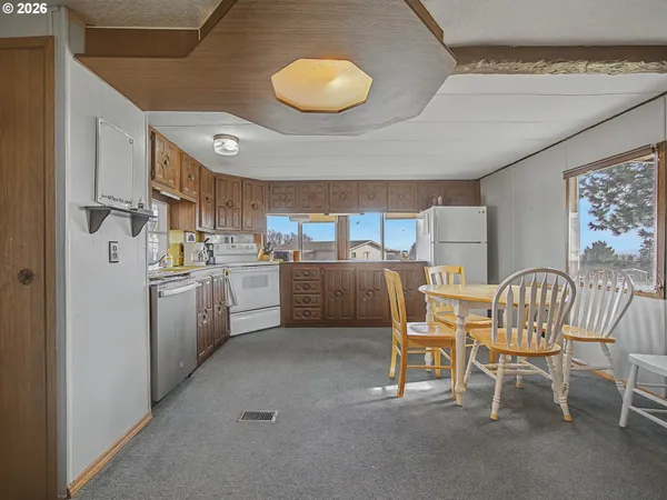 $235,000 | 288 South Molly Ann Road, Tygh Valley, OR 97063