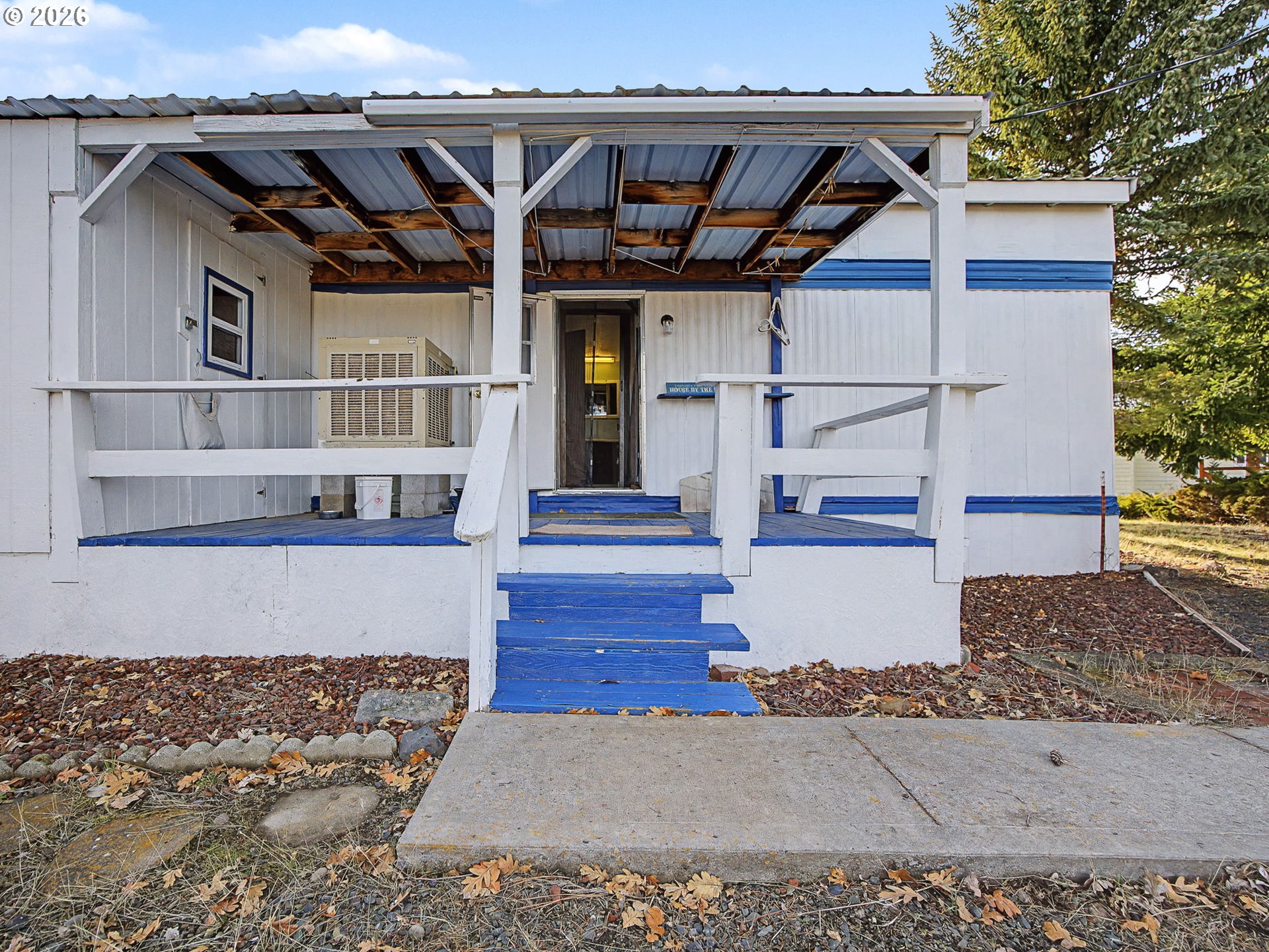 288 South Molly Ann Road Tygh Valley, OR 97063 - Photo 25 of 44 Exterior