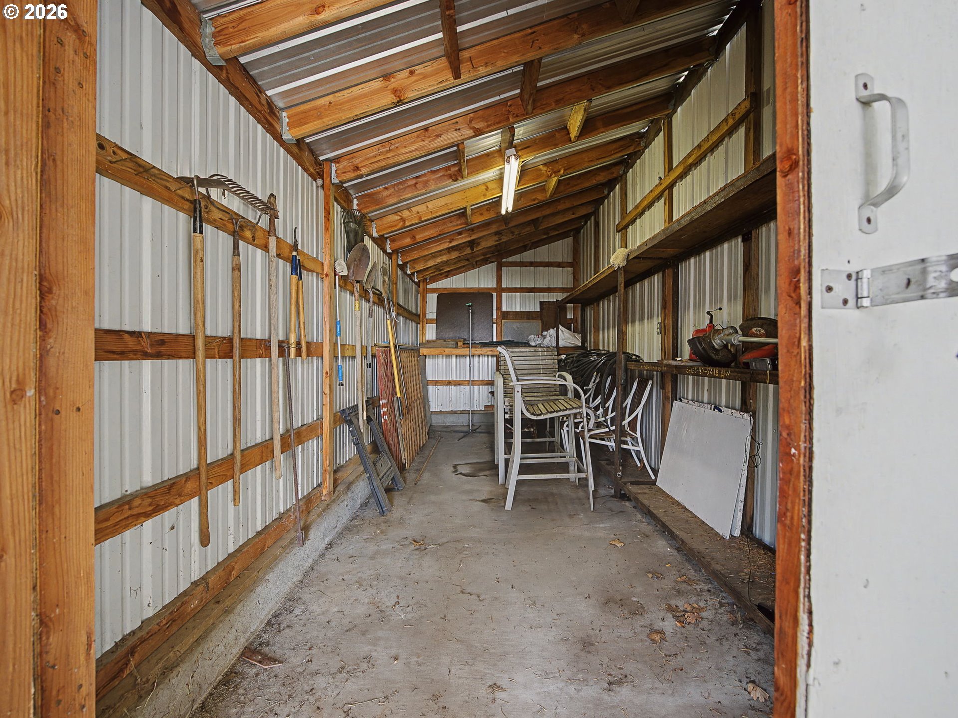 288 South Molly Ann Road Tygh Valley, OR 97063 - Photo 33 of 44 Shop