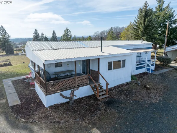 $235,000 | 288 South Molly Ann Road, Tygh Valley, OR 97063