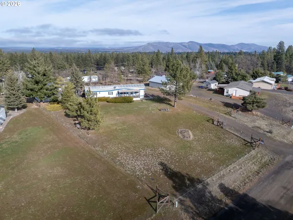 $235,000 | 288 South Molly Ann Road, Tygh Valley, OR 97063