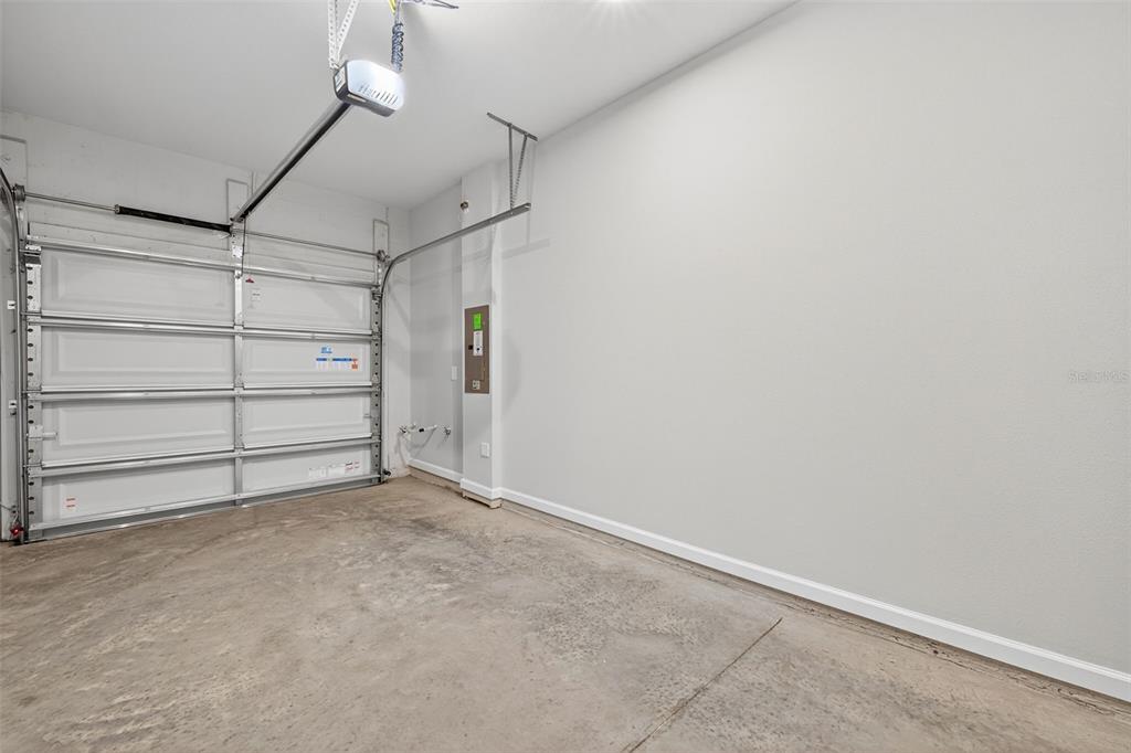 8822 Ginko Run Parrish, FL 34219 - Photo 30 of 30 an empty room with a empty space