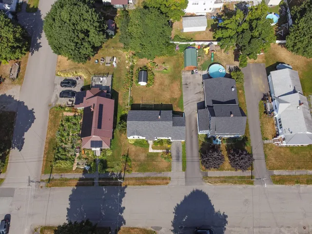 $159,900 | 30 Spruce Street, East Millinocket, ME 04430