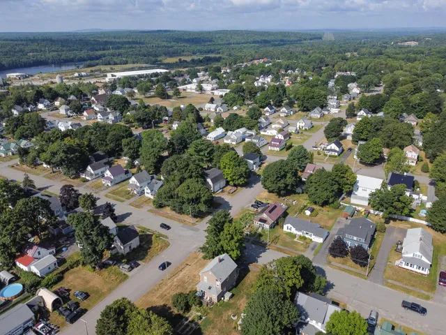 $159,900 | 30 Spruce Street, East Millinocket, ME 04430