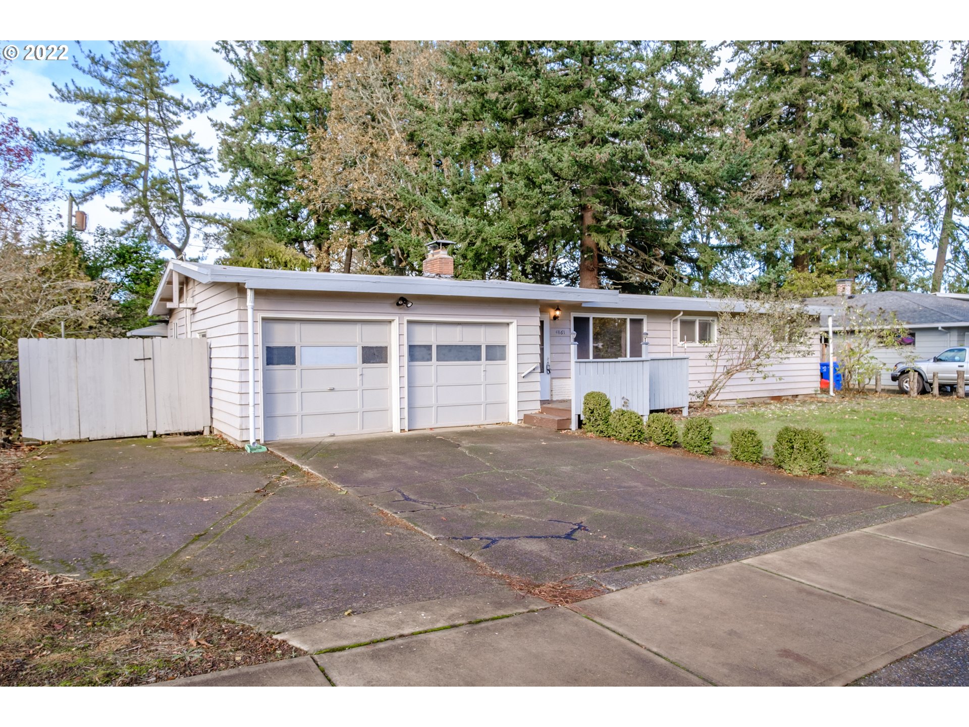 4861 Lone Oak Road Southeast Salem, OR 97302 - Photo 1 of 32 Gallery Image 1
