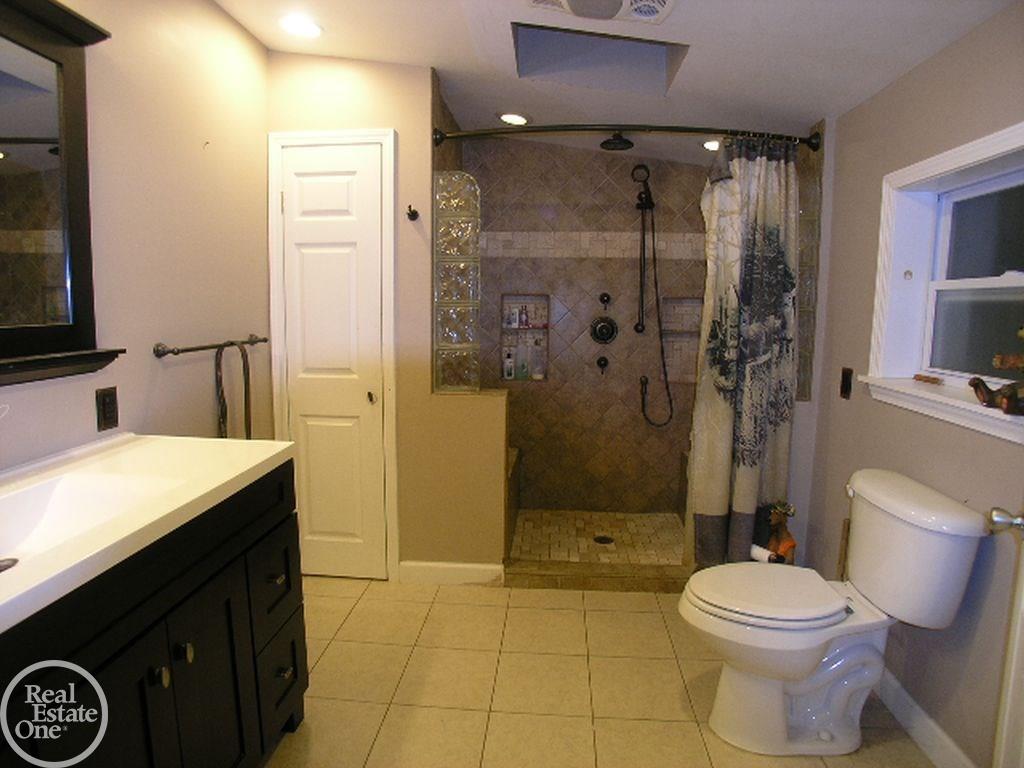 7560 Ravenswood Road Goodells, MI 48027 - Photo 20 of 36